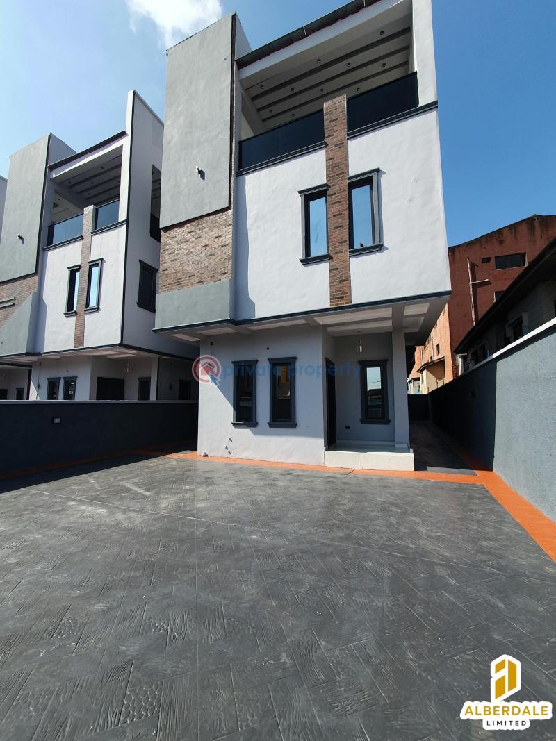 5 bedroom House For Sale Opebi Ikeja Lagos - 2