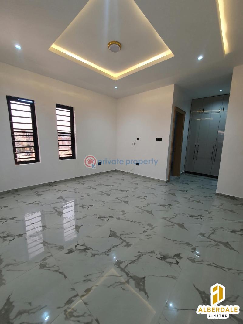 5 bedroom House For Sale Opebi Ikeja Lagos - 3