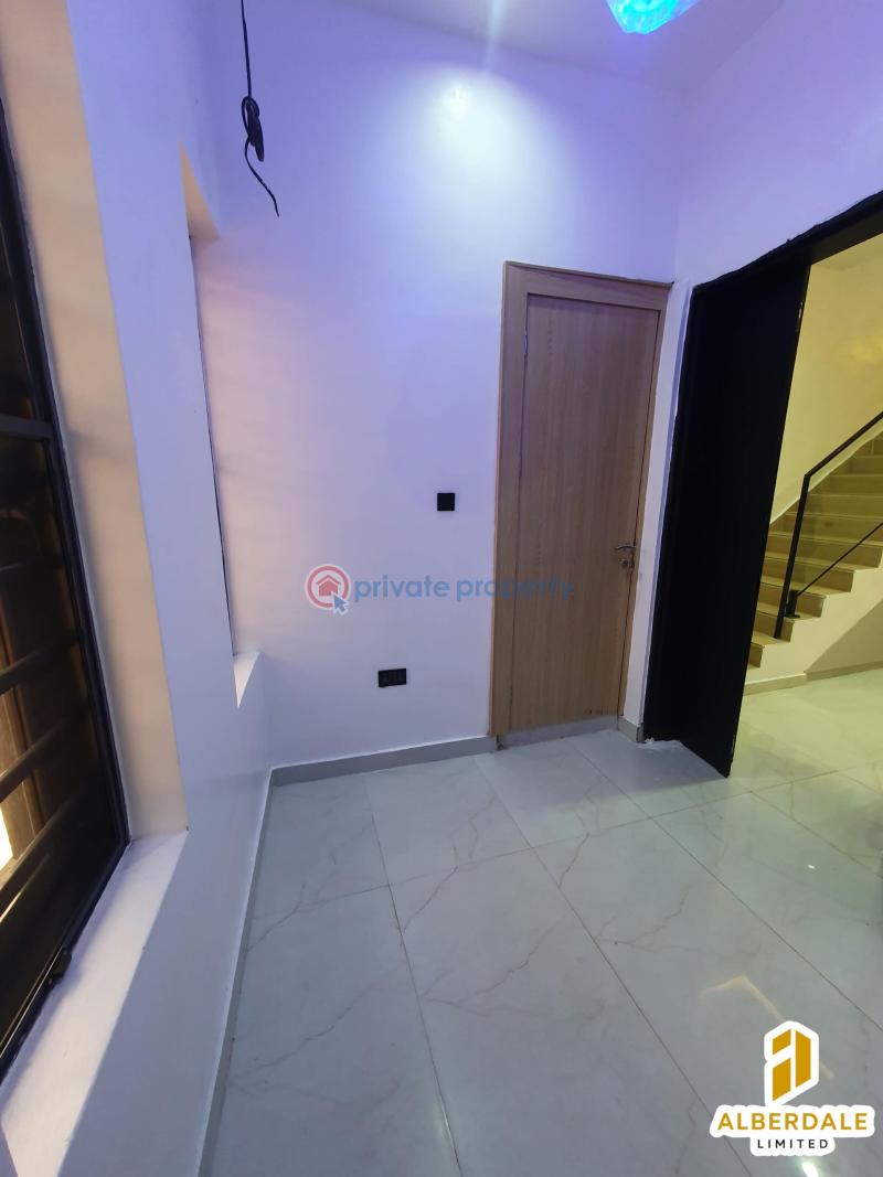 5 bedroom House For Sale Opebi Ikeja Lagos - 9