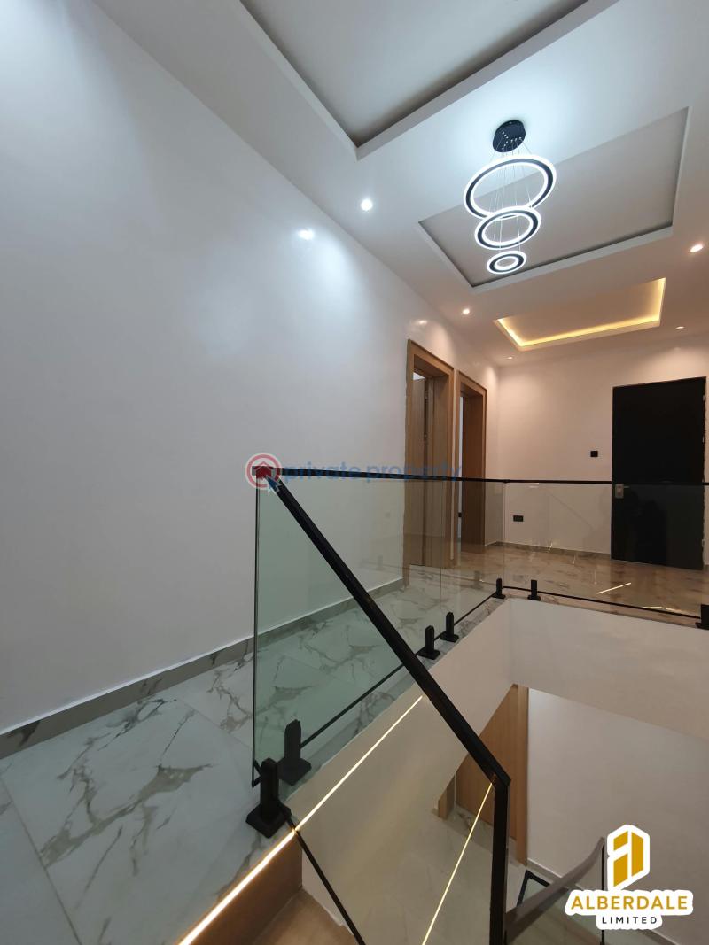 5 bedroom House For Sale Opebi Ikeja Lagos - 13