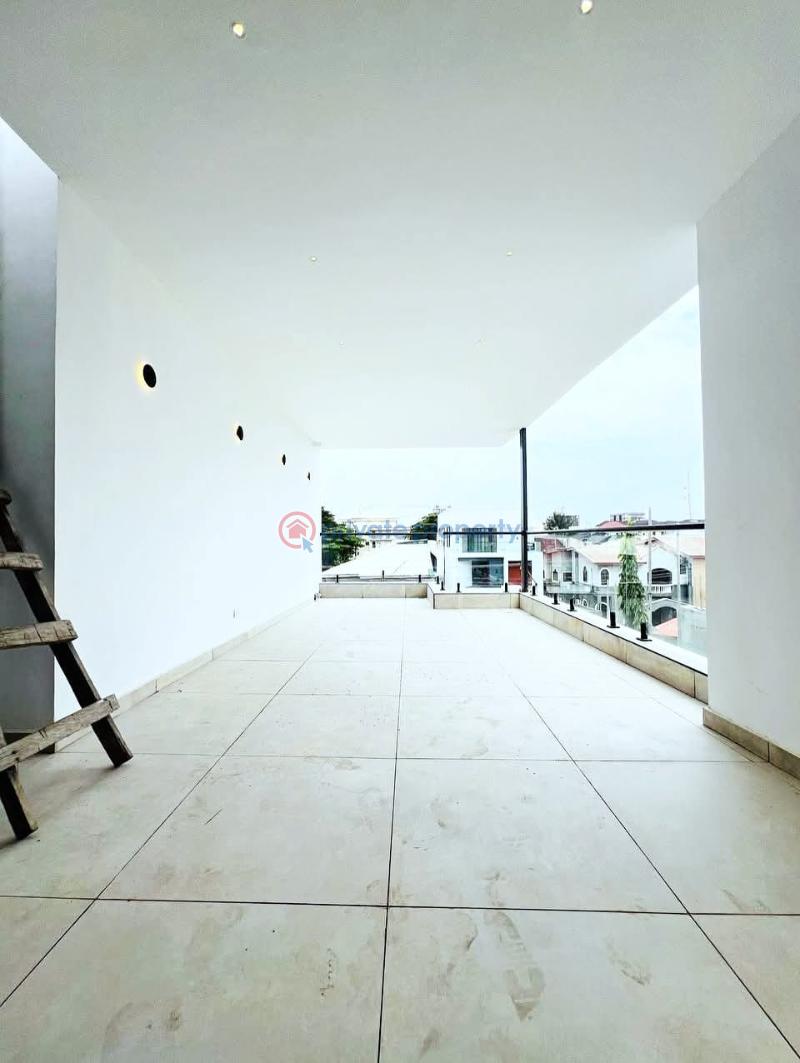 5 bedroom Detached Duplex For Sale Lekki Phase 1 Lagos - 2