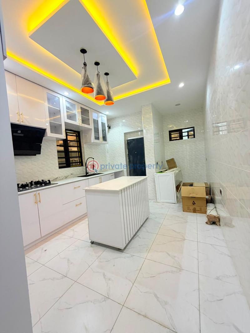 5 bedroom Detached Duplex For Sale Magodo GRA Phase 1 Ojodu Lagos - 9