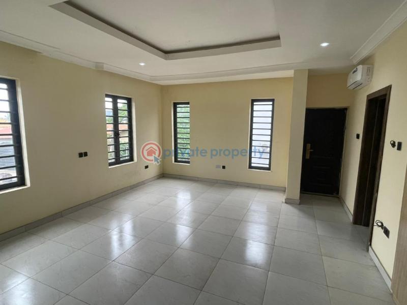 5 bedroom Terrace For Sale Shonibare Estate Maryland Lagos - 8