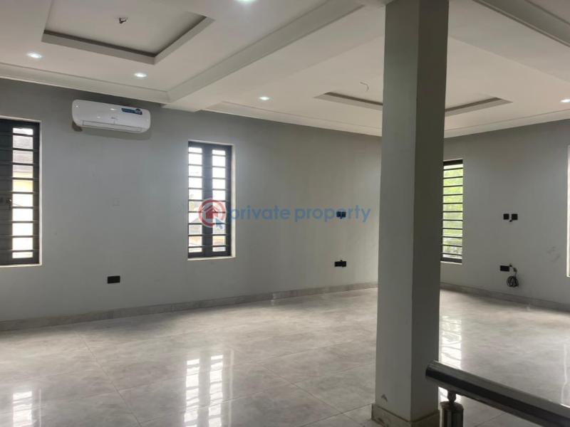 5 bedroom Terrace For Sale Shonibare Estate Maryland Lagos - 3