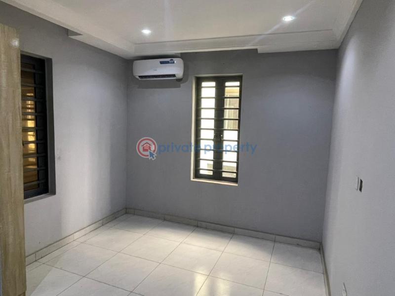 5 bedroom Terrace For Sale Shonibare Estate Maryland Lagos - 4