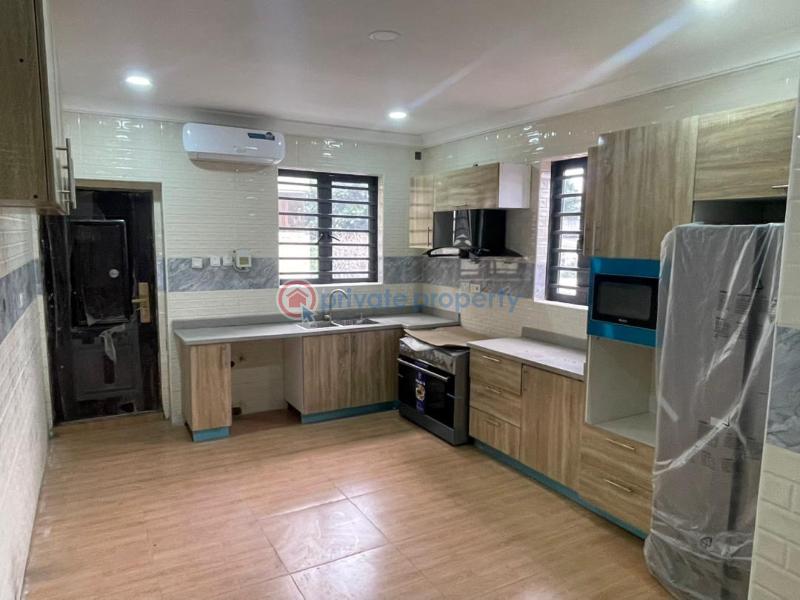 5 bedroom Terrace For Sale Shonibare Estate Maryland Lagos - 5