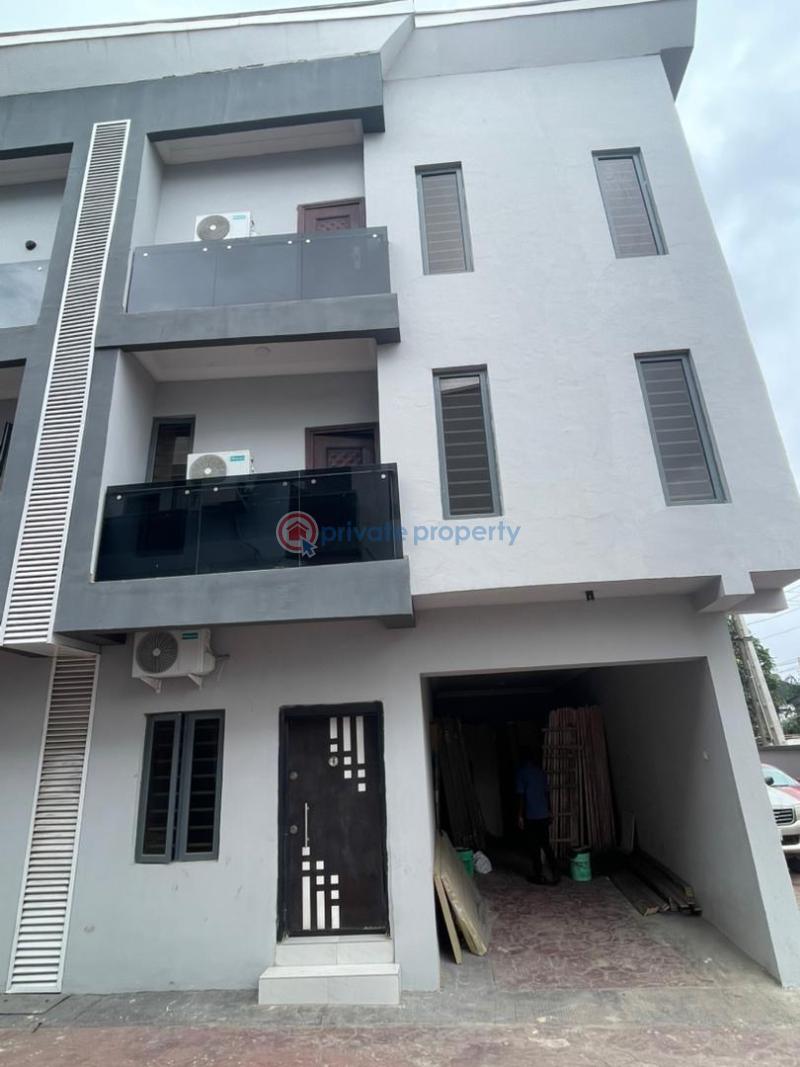5 bedroom Terrace For Sale Shonibare Estate Maryland Lagos - 1