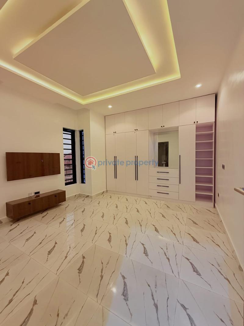 5 bedroom Detached Duplex For Sale Magodo GRA Phase 1 Ojodu Lagos - 2