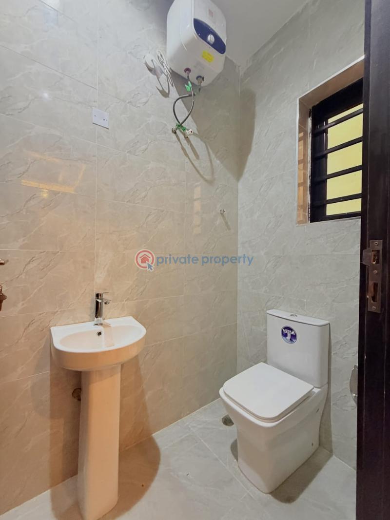 5 bedroom Detached Duplex For Sale Magodo GRA Phase 1 Ojodu Lagos - 3
