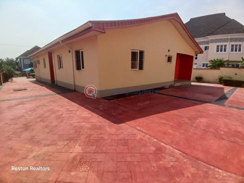 4 bedroom Detached Bungalow For Rent Carlton Gate Estate Akobo Ibadan Oyo - 2