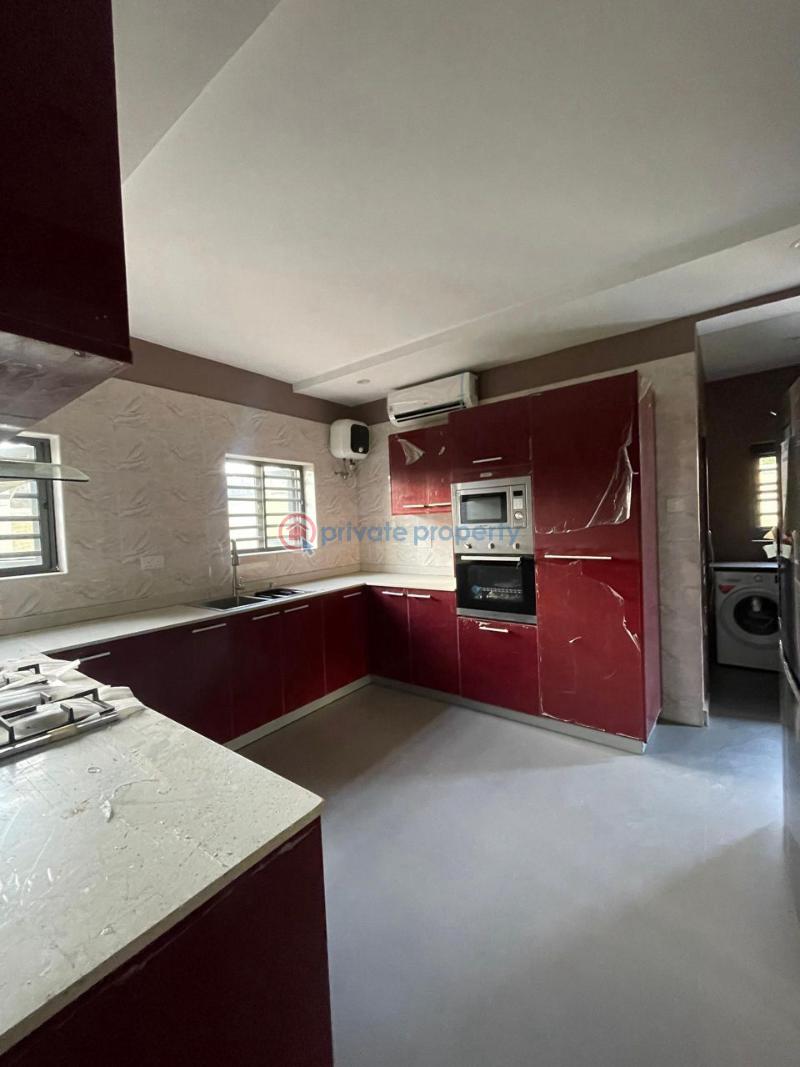 House For Sale Location: Golf Drive Estate, Onireke, Ibadan Ibadan Oyo - 5