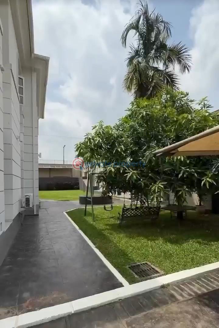 5 bedroom Detached Duplex For Sale Apo Legislative Quarters Apo Abuja Phase 2  - 2