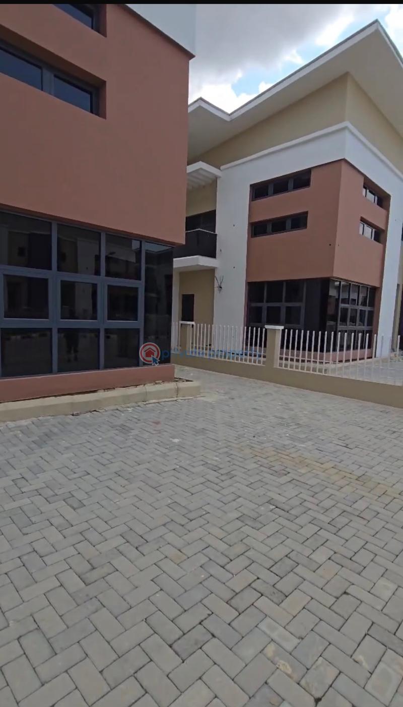 4 bedroom Duplex For Sale Ogudu GRA Ojota Lagos - 0