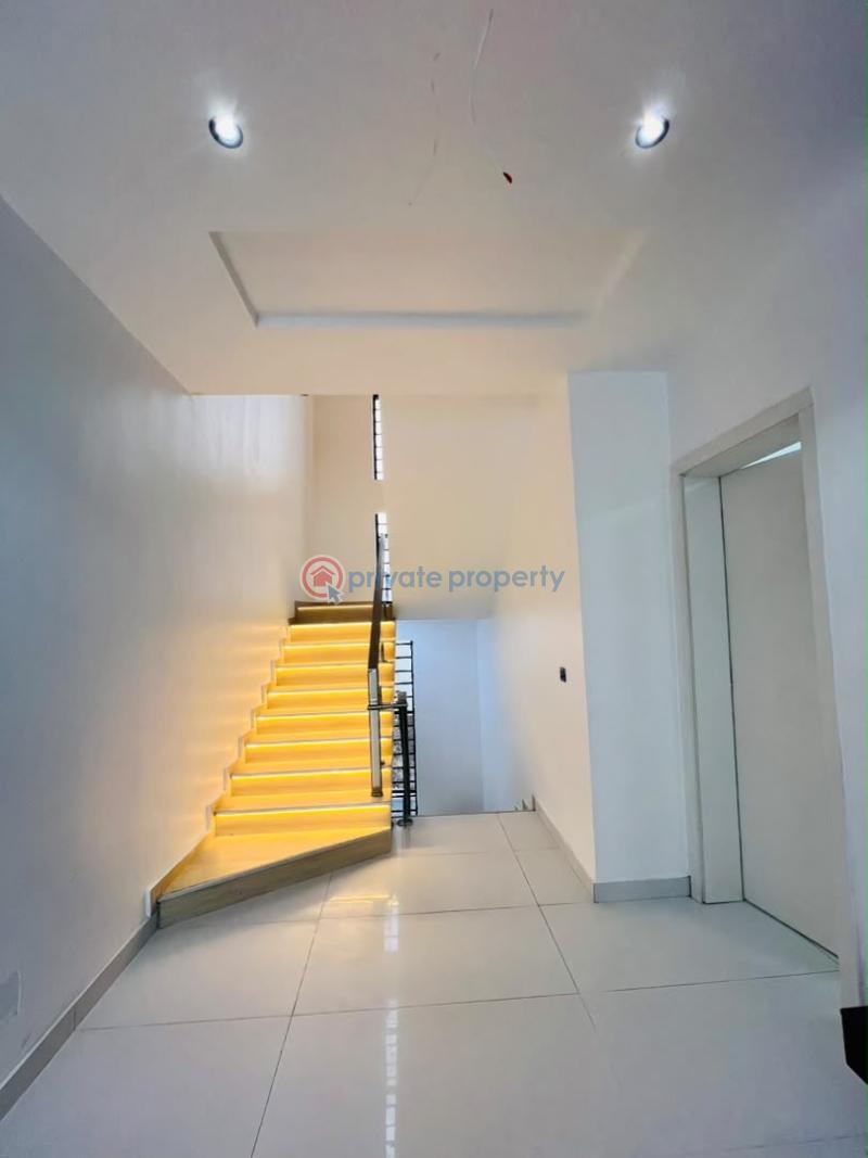 5 bedroom Detached Duplex For Sale Megamounds Estate Lekki Lagos - 8