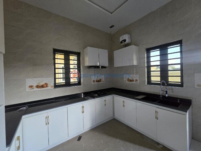 4 bedroom Detached Duplex For Rent Mayfair Garden Estate Awoyaya Ajah Lagos - 19