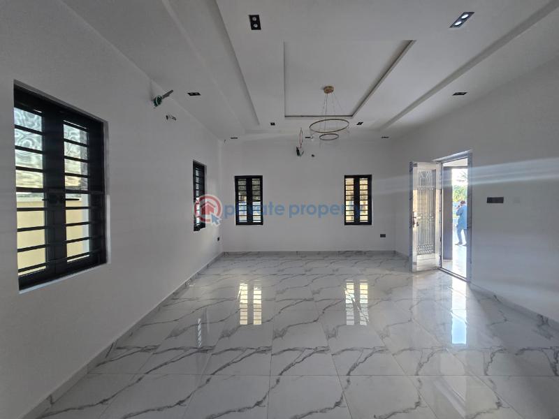 4 bedroom Detached Duplex For Rent Mayfair Garden Estate Awoyaya Ajah Lagos - 9