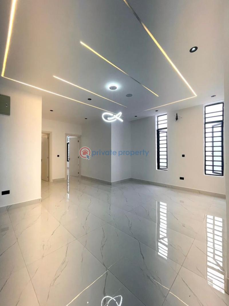 5 bedroom Detached Duplex For Sale Chevron Drive Lekki Lagos - 0