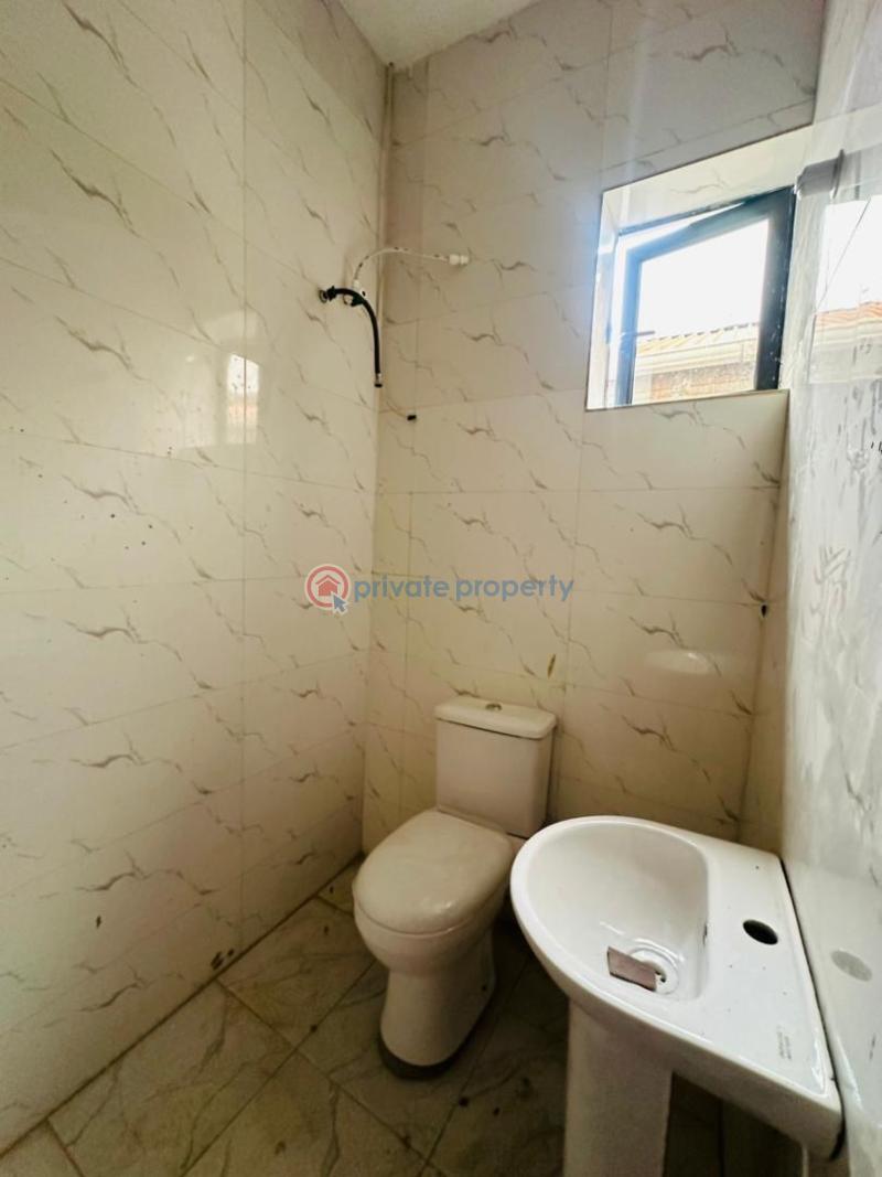 Luxury finished 5 bedroom fully detached duplex with a bq - 6 5 bedroom Detached Duplex For Sale Magodo GRA Phase 1 Ojodu Lagos - 6