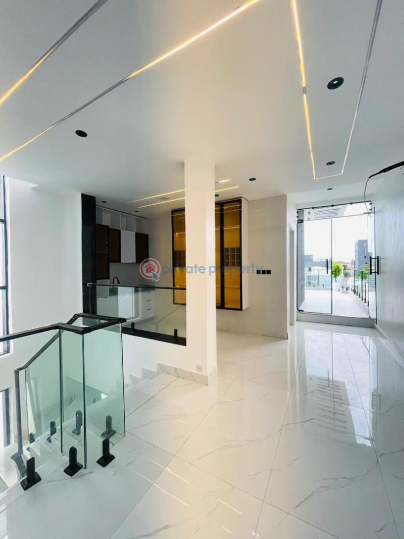 5 bedroom Detached Duplex For Sale Second Toll Gate Chevron Drive Lekki Lagos - 16