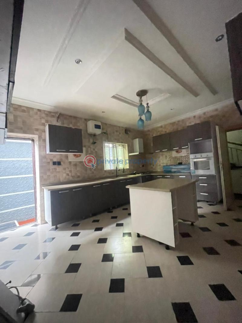 Luxury finished 5 bedroom fully detached duplex with a bq - 4 5 bedroom Detached Duplex For Sale Magodo GRA Phase 1 Ojodu Lagos - 4