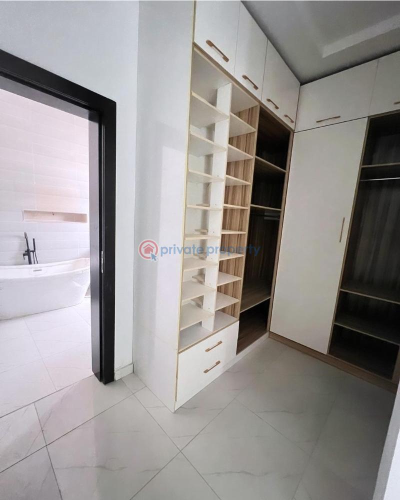 5 bedroom Detached Duplex For Sale Secure Estate Ajah Lekki Ajah Lagos - 8
