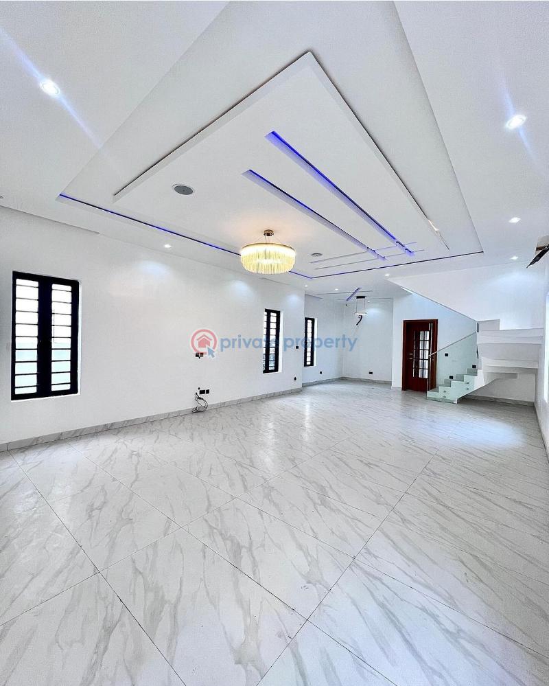 5 bedroom Detached Duplex For Sale 2nd Tollgate Lekki Lekki Expressway Lagos - 2