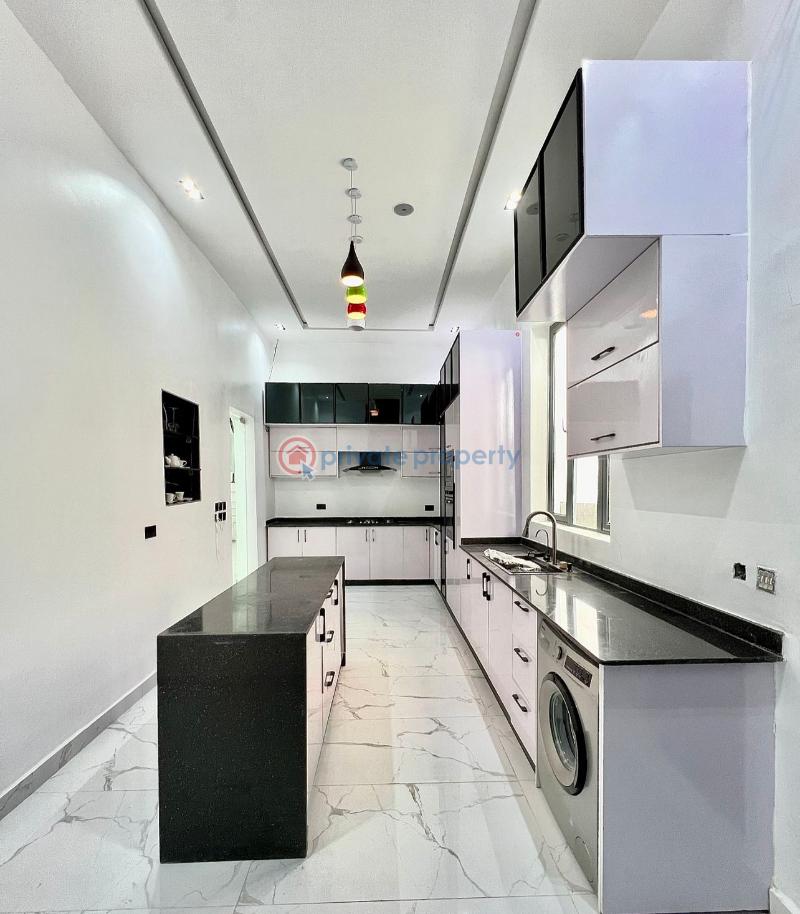 5 bedroom Detached Duplex For Sale Secure Estate At Ajah Lekki Ajah Lagos - 4