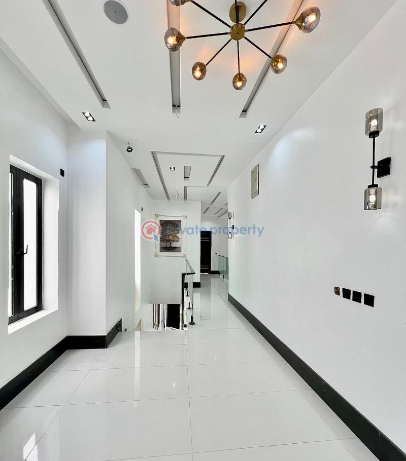 5 bedroom Detached Duplex For Sale Secure Estate At Ajah Lekki Ajah Lagos - 6