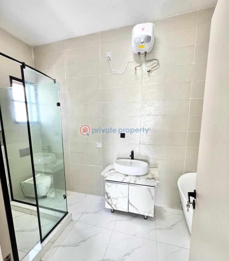 5 bedroom Detached Duplex For Sale Chevron 2nd Toll Gate Lekki Lagos - 9