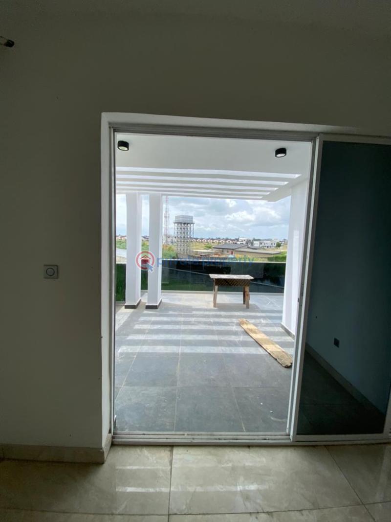 5 bedroom Duplex For Sale Chevron Drive Lekki Lagos - 3