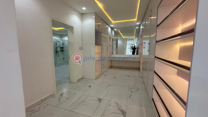 Luxury five bedroom detached house. luxury living at its finest! - 21 5 bedroom Detached Duplex For Sale Royal Gardens Estate, Ajah Lekki Along Lekki Expressway Lagos - 21