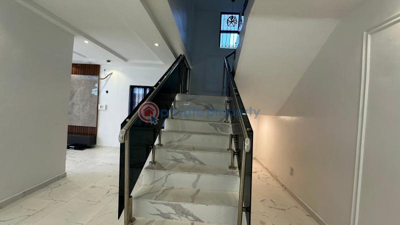 Luxury five bedroom detached house. luxury living at its finest! - 8 5 bedroom Detached Duplex For Sale Royal Gardens Estate, Ajah Lekki Along Lekki Expressway Lagos - 8