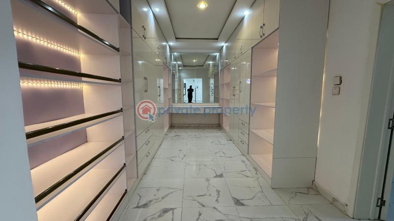 Luxury five bedroom detached house. luxury living at its finest! - 10 5 bedroom Detached Duplex For Sale Royal Gardens Estate, Ajah Lekki Along Lekki Expressway Lagos - 10