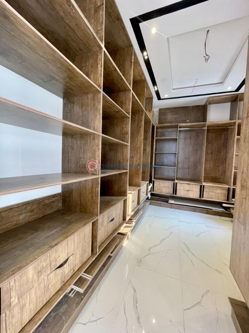 5 bedroom Detached Duplex For Sale Ologolo Lekki Lagos - 18