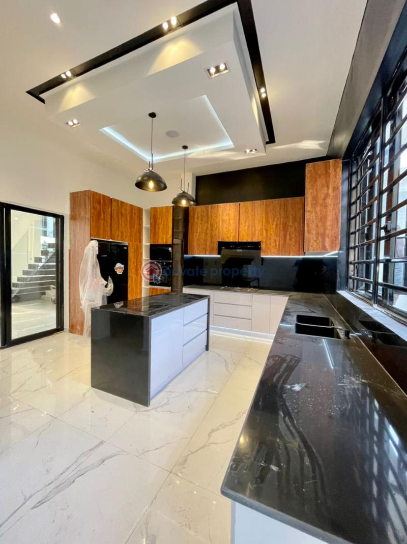5 bedroom Detached Duplex For Sale Ologolo Lekki Lagos - 6
