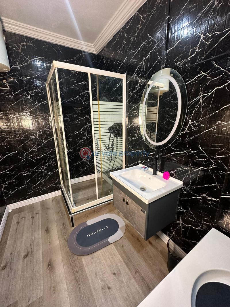 Luxury four bedrooms fully detached - 1 4 bedroom Self Contain Short let Off Admiralty Way Lekki Phase 1 Lagos - 1