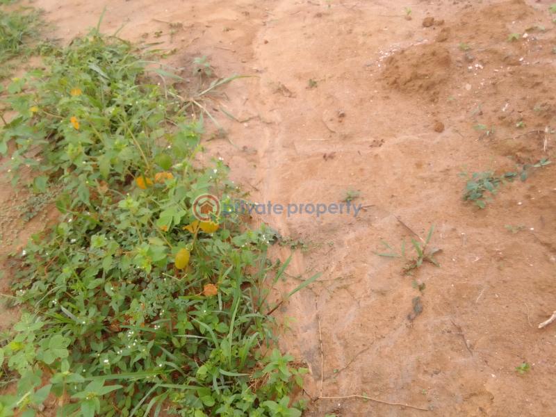 Residential Land For Sale Hollywood Villa Itokin Along Ikorodu Ijebu Ode Expressway Close To Food Security Logistics Hub Epe Lagos - 0