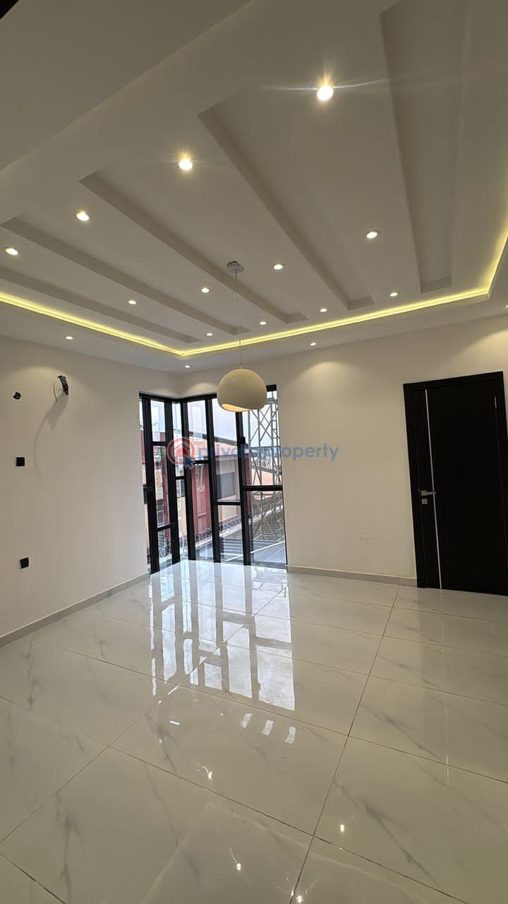 Luxury fully detached 4 bed duplex with a room bq  features:- smart home system - 9 4 bedroom Detached Duplex For Sale Oluyole Estate Ibadan Oyo - 9