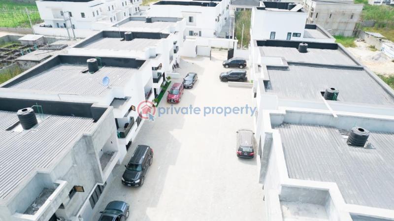 For sale: 5 bedroom Duplex Grace Court Estate In Oko Ado Sangotedo For sale: 5 bedroom Duplex Grace Court Estate In Oko Ado Sangotedo