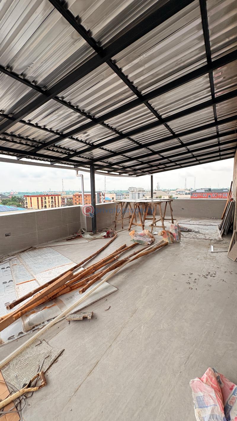 1 bedroom Block Of Flats For Sale Unilag Akoka Yaba Lagos - 4