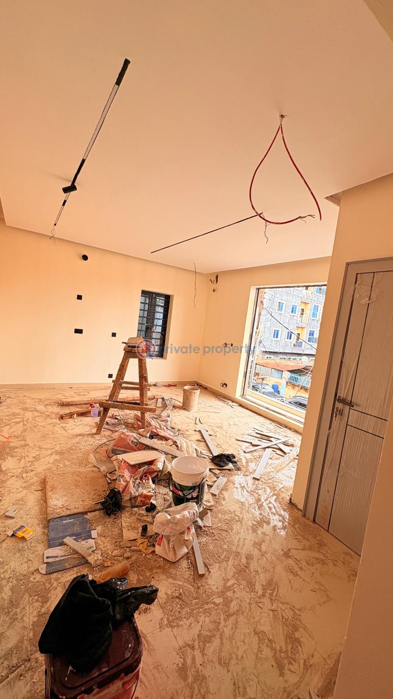 1 bedroom Block Of Flats For Sale Unilag Akoka Yaba Lagos - 1
