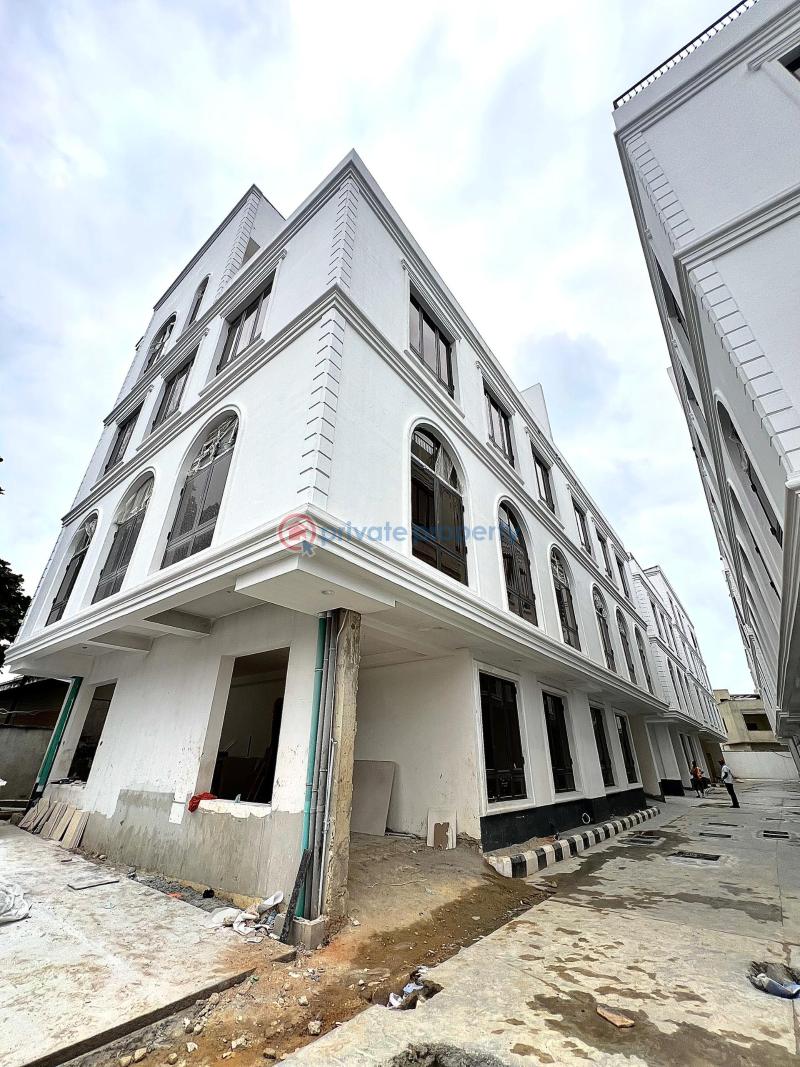 4 bedroom Semi detached Duplex For Sale Old Ikoyi Lagos - 2