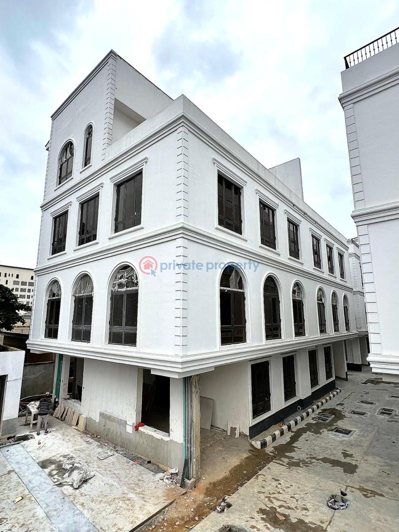4 bedroom Semi detached Duplex For Sale Old Ikoyi Lagos - 1