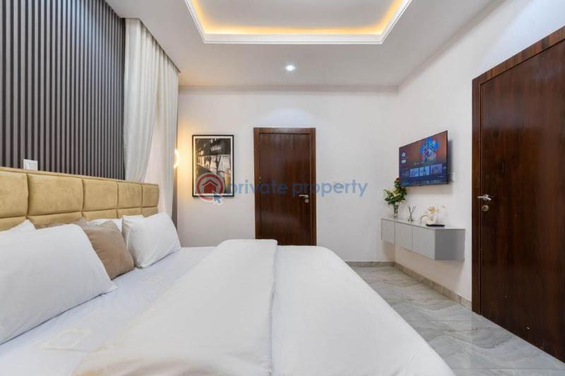 2 bedroom Block Of Flats For Sale Lekki Phase 1 Lagos - 3