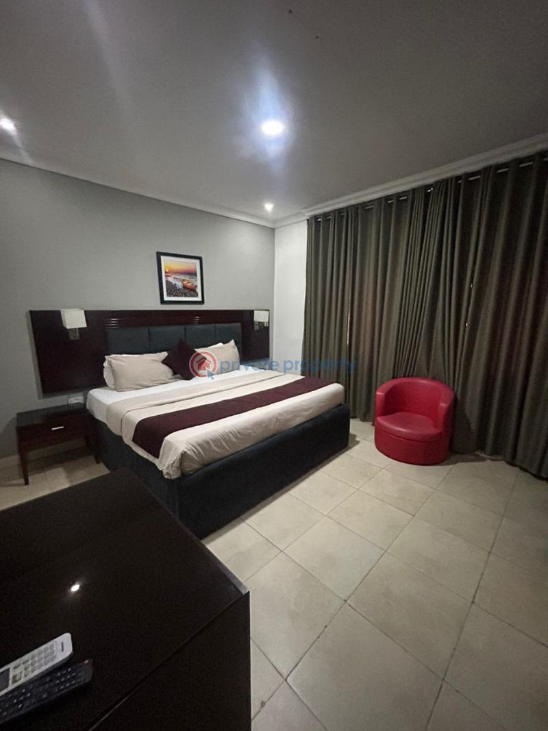 Luxury fully serviced 2 bedroom apartment with open plan kitchen - 3 2 bedroom Block Of Flats For Rent Admiralty Way Lekki Phase 1 Lagos - 3