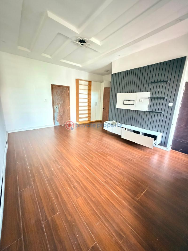 1 bedroom Mini Flat For Rent Opposite Harris Drive Ikota Lekki Lagos - 10