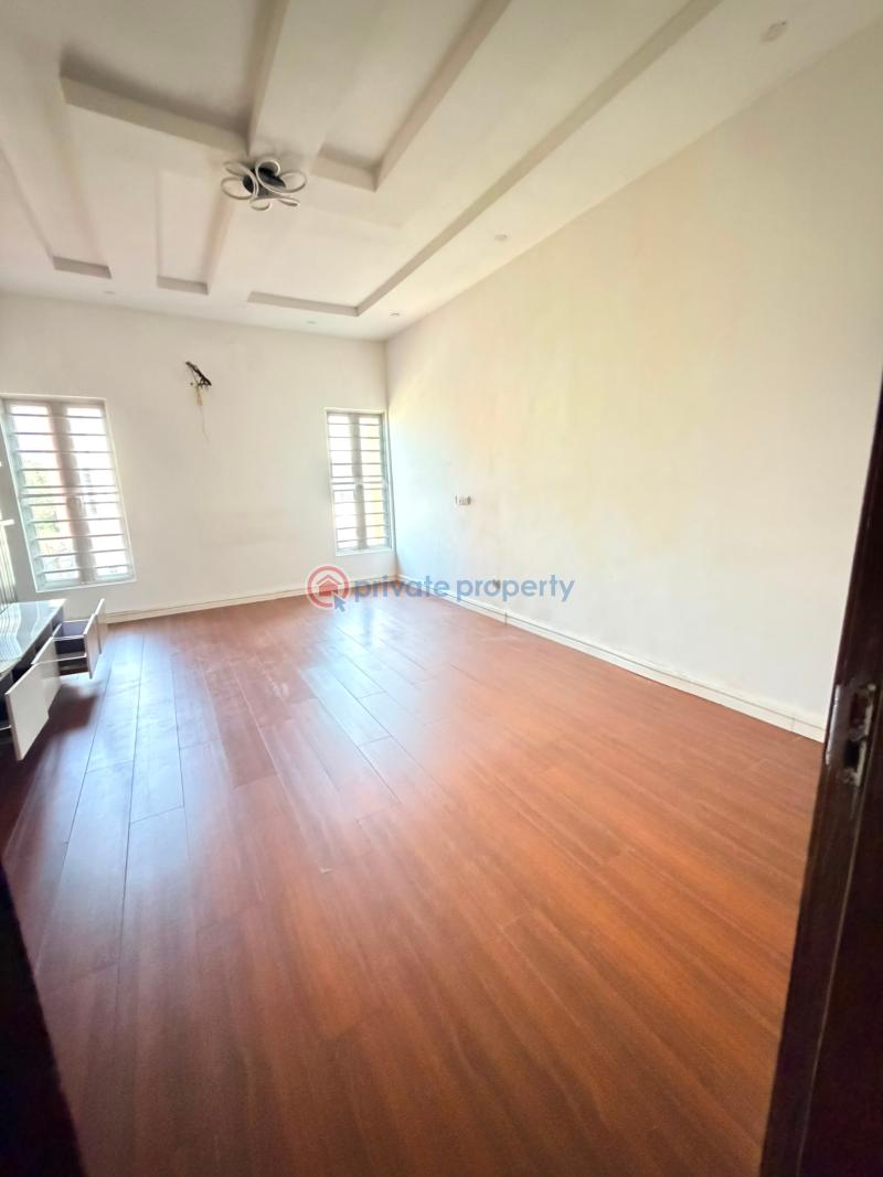 1 bedroom Mini Flat For Rent Opposite Harris Drive Ikota Lekki Lagos - 9