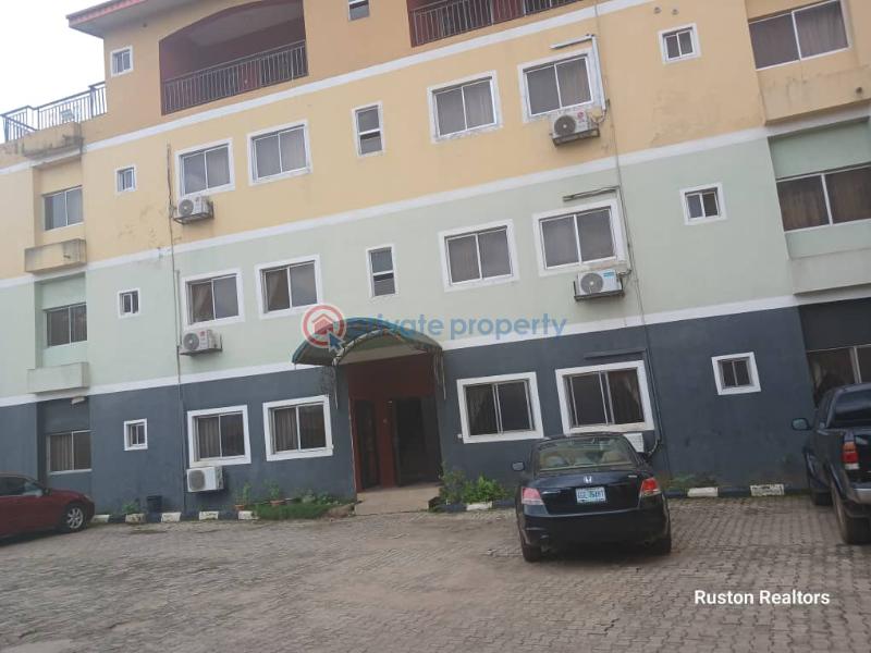 3 bedroom Block Of Flats For Rent Onireke Ibadan Oyo - 0