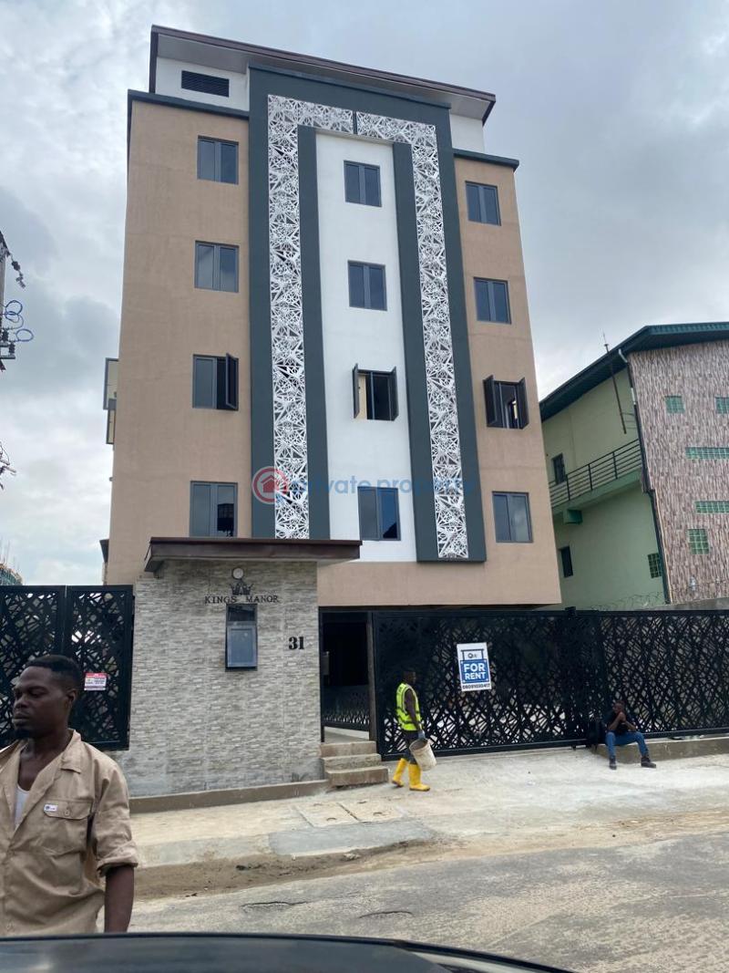 3 bedroom Block Of Flats For Rent Queen Street Alagomeji Yaba Lagos - 11