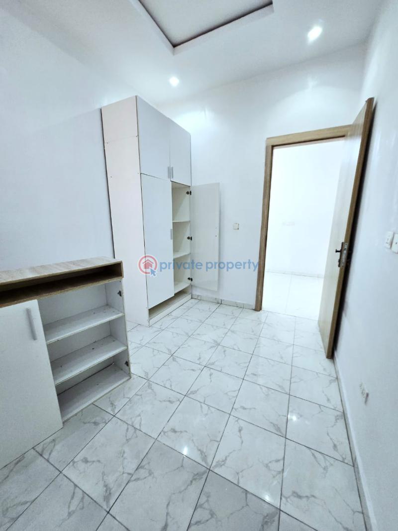 4 bedroom Terraced Duplex For Sale Orchid Road Chevron Drive Lekki Lagos - 4